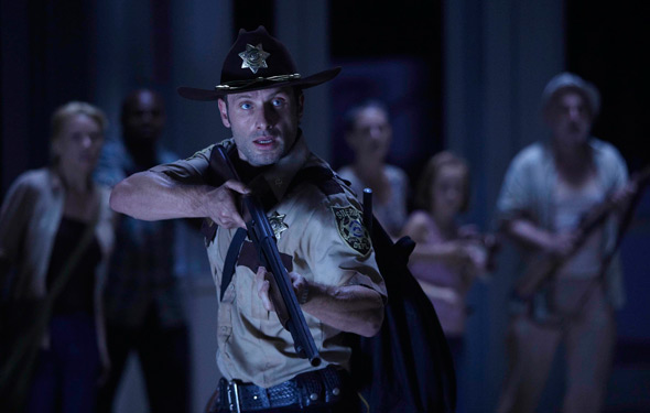 The Walking Dead ~ Season 1 - Episode 6 "TS-19" (Season 1 Finale)